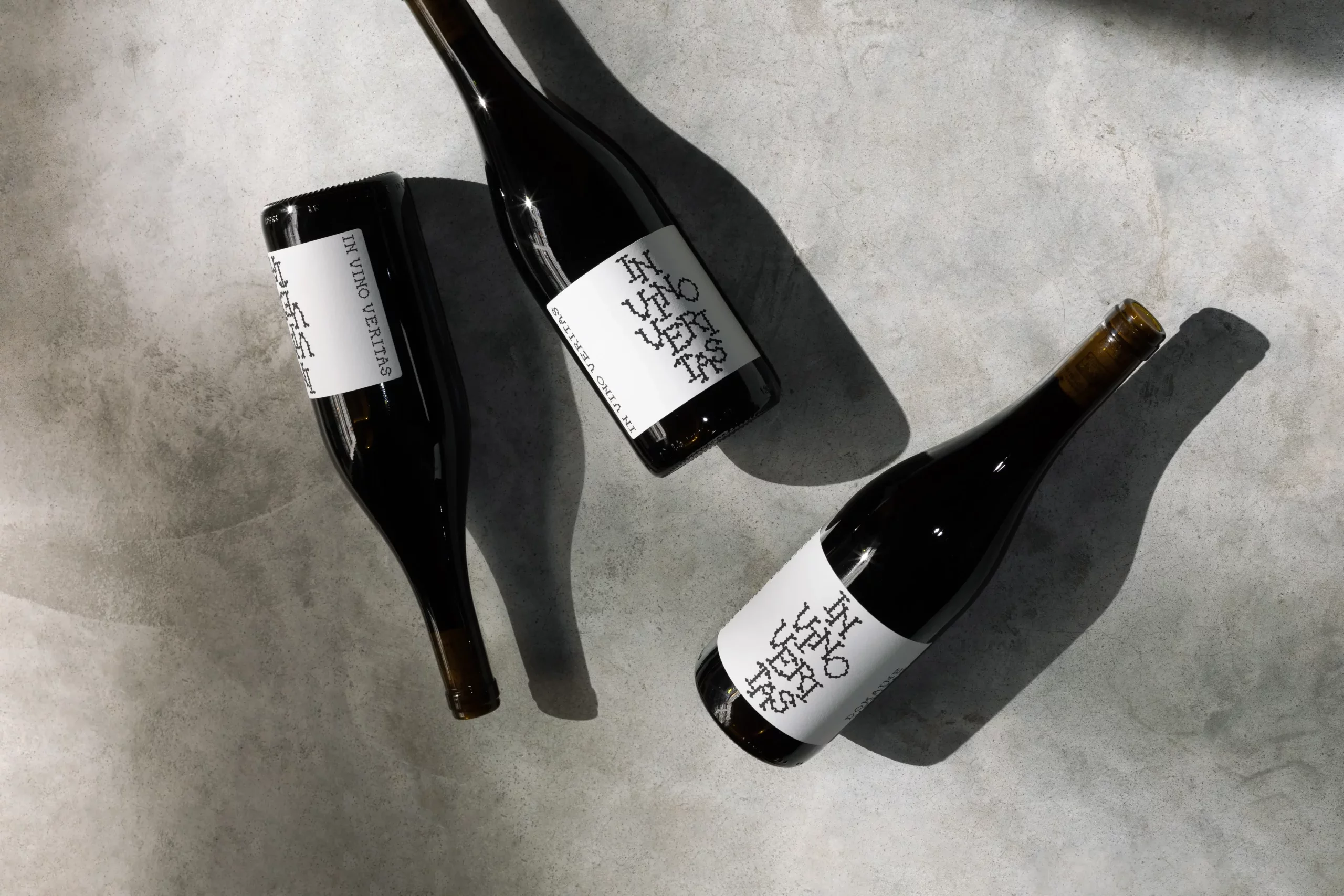 Bouteilles de vin du avec le design du Domaine Veritas